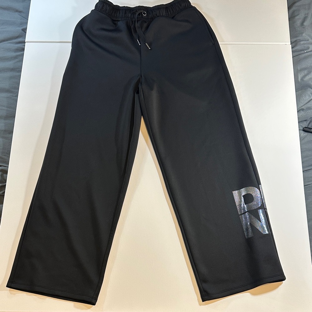 Black Drawstring Sweatpants with DKNY Logo Sweats